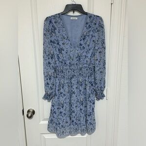 Max Studio Blue Floral Long Sleeve Dress